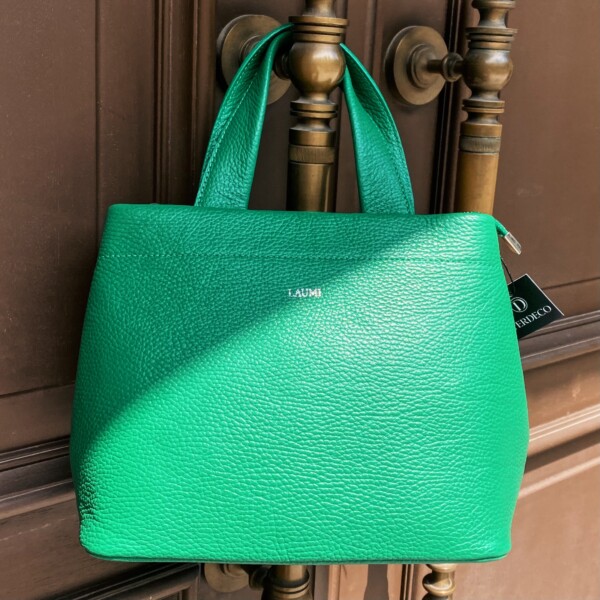 Minimalistinė stilinga žalia odinė terdeco rankinė