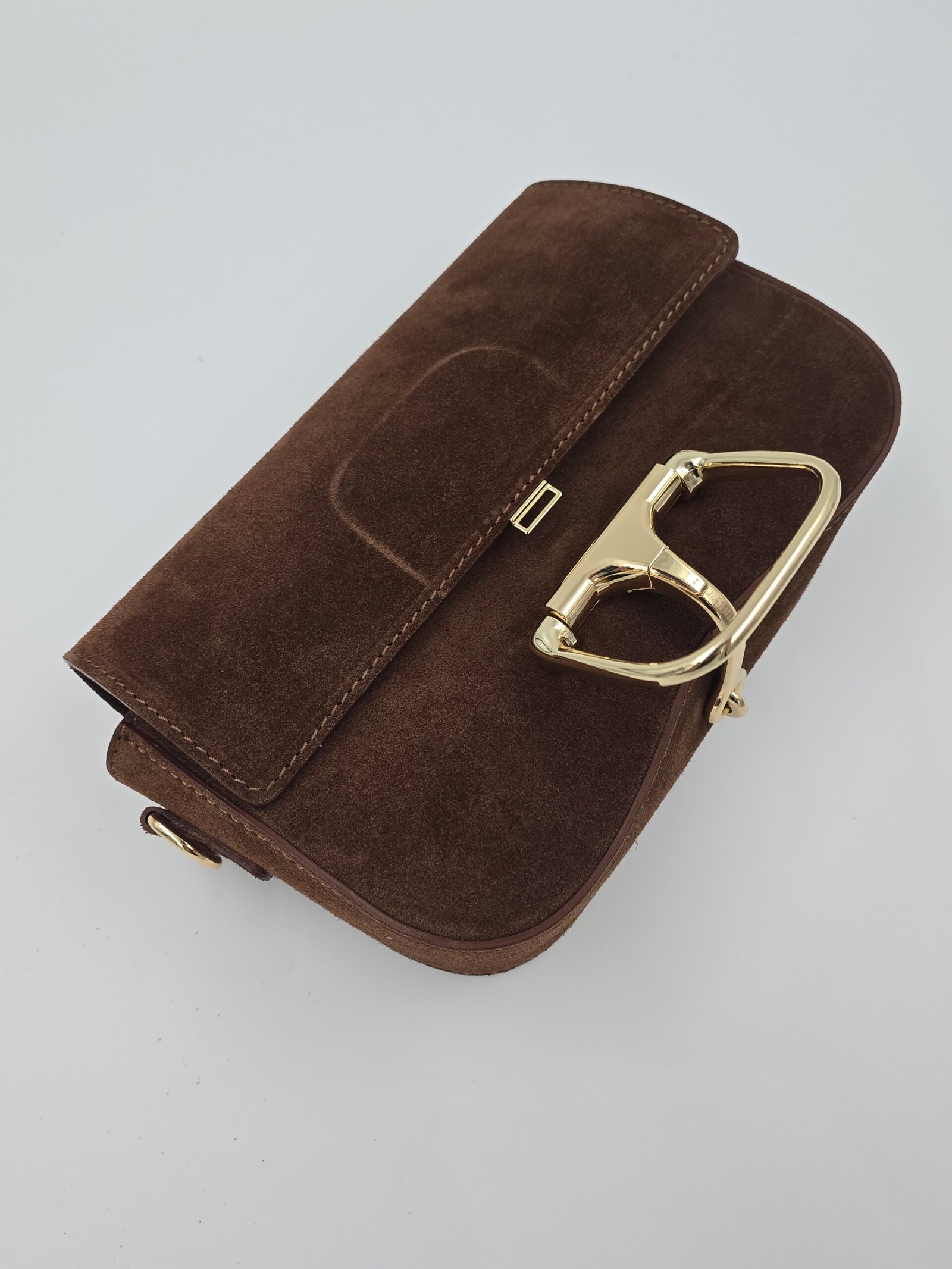 Rankinė „Belladonna“ – verstos odos kolekcija - Image 13