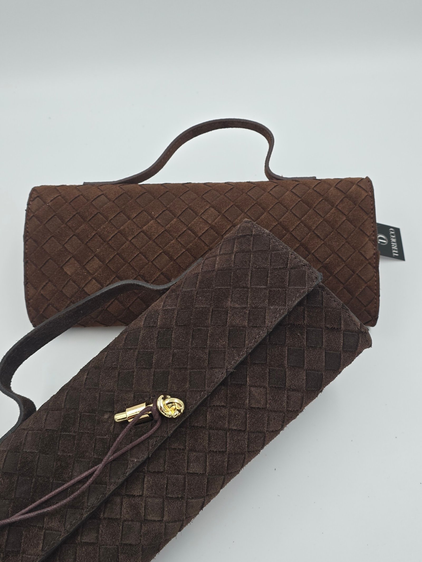 Rankinė „DALINA Firenze“ – natūralios nabuko odos kolekcija